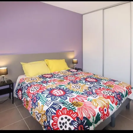 Holiday home Gite Les Bouches Rouges Avec Piscine Privee *