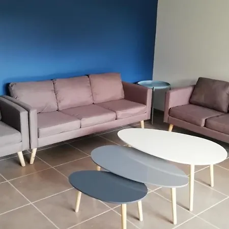 Gite Les Bouches Rouges Avec Piscine Privée Hébergement de vacances